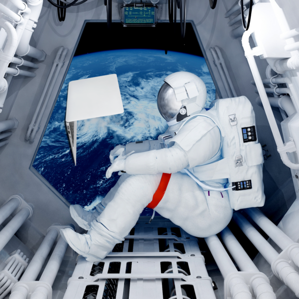 5 Tips to Set Up Your Desk from Space