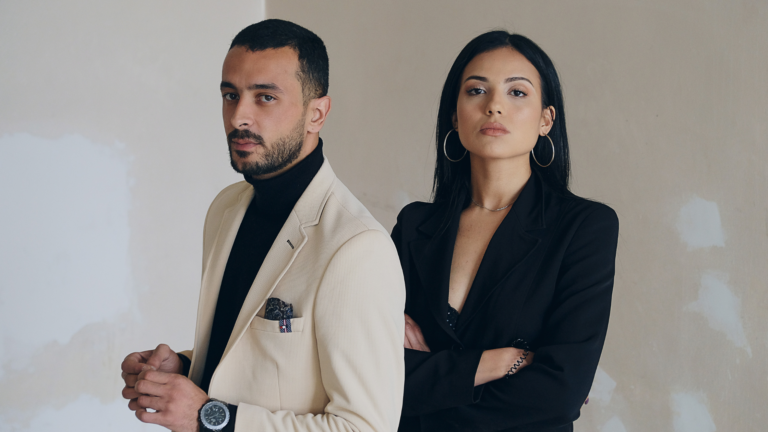 The Ultimate Guide to Dressing Professionally for Your Virtual Interview