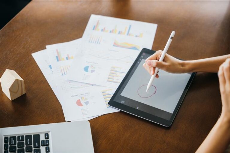 5 Courses Every Remote Worker Should Take in 2025